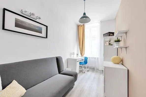 Fabryczna Station And